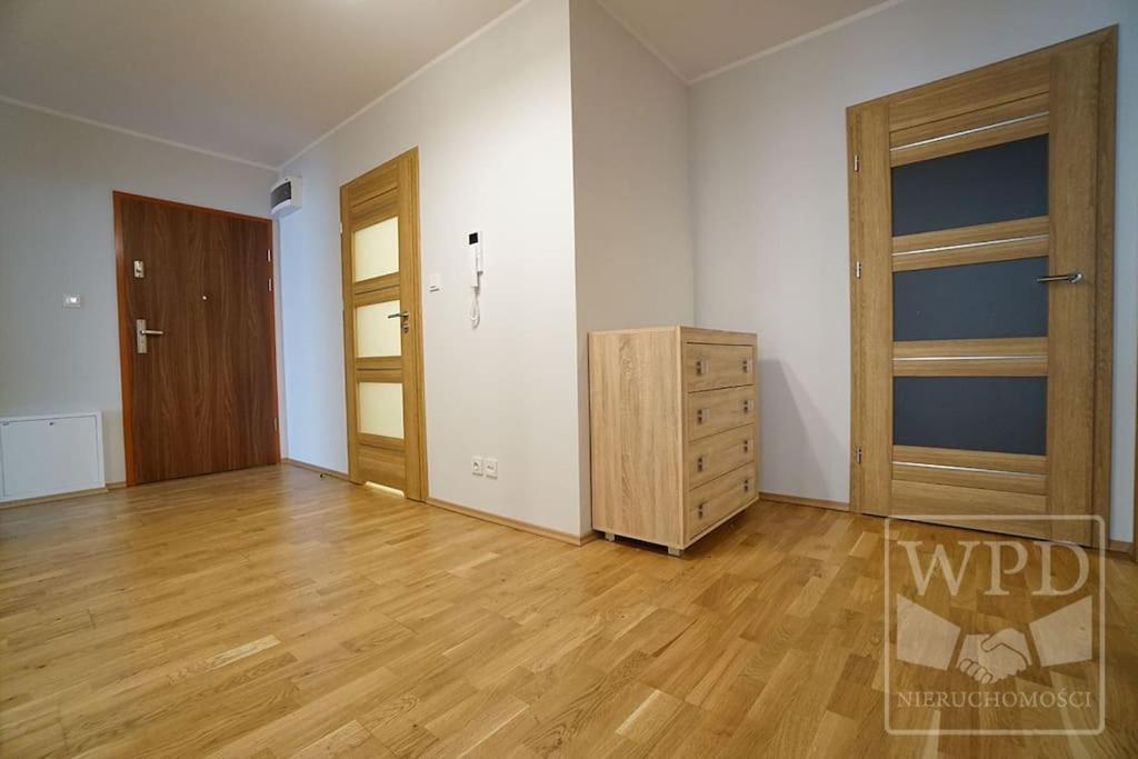 Big Apartment - Old Town - 3 Rooms - Private Parking Wrocław Extérieur photo